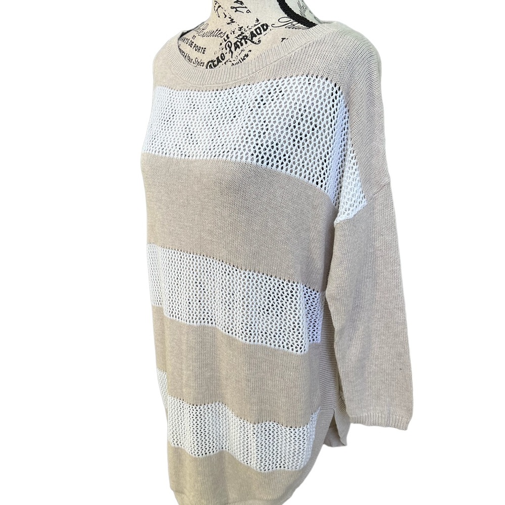 Express Sweater - Picture 4 of 10